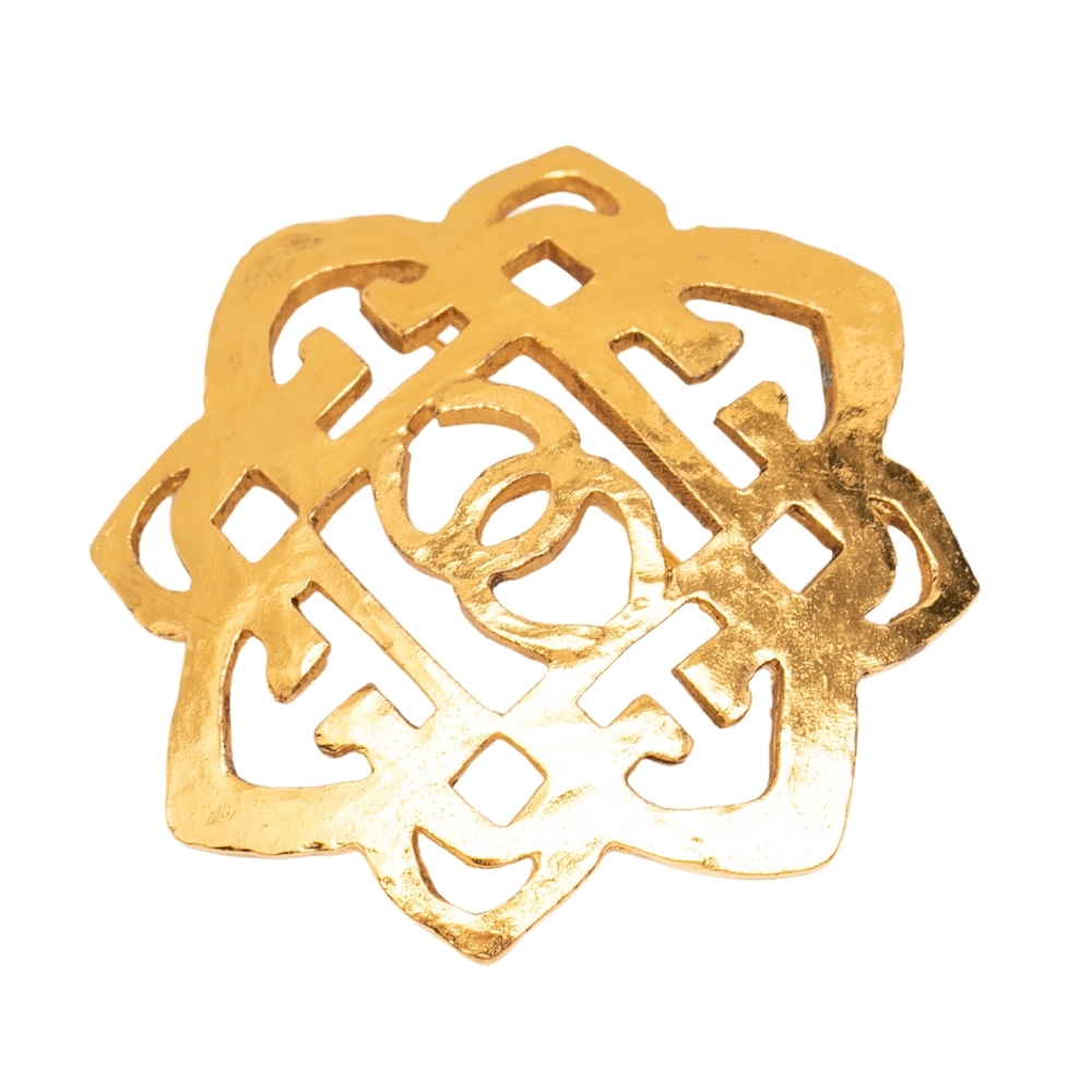 Pre-Loved Chanel CC Gold Plated Filigree Brooch